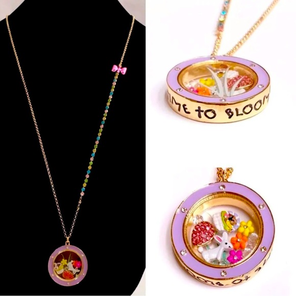 New Betsey Johnson Time to Groom Necklace - Picture 3 of 17